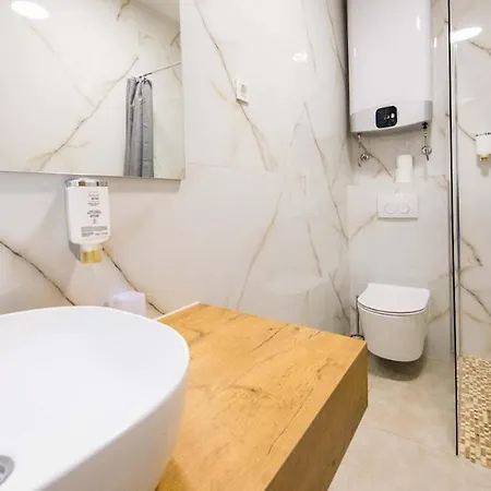 Stylish Near Dubrovnik With A Swimming Pool 别墅 *